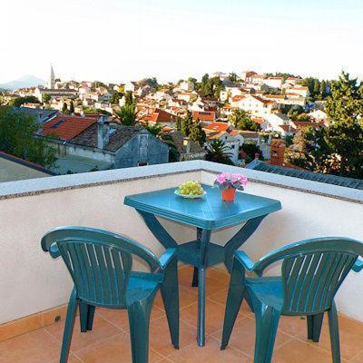 Apartments Ana Mali Lošinj Стая снимка